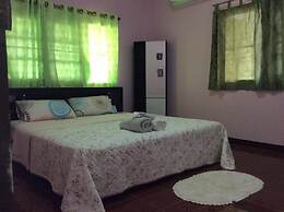 Chaleena Homestay
