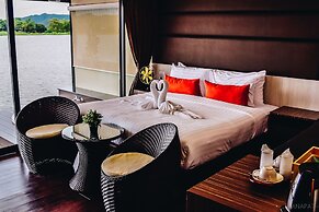 Blue Sky Raft at Kanchanaburi