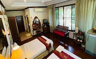 Baan Rim Kwai Paerimnam Resort