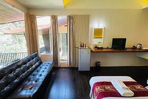 Baan Rim Kwai Paerimnam Resort