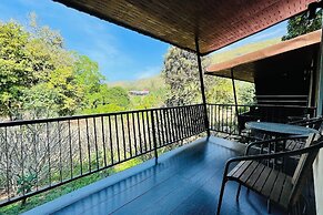 Baan Rim Kwai Paerimnam Resort