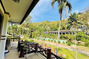 Baan Rim Kwai Paerimnam Resort