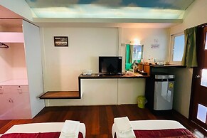 Baan Rim Kwai Paerimnam Resort