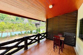 Baan Rim Kwai Paerimnam Resort