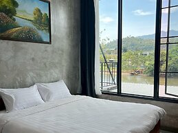Baan Alisa Bed and Breakfast
