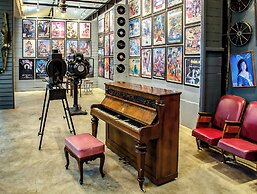 Yoko River Kwai Resort