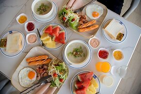 Yoko River Kwai Resort