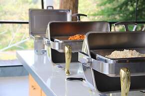 Yoko River Kwai Resort