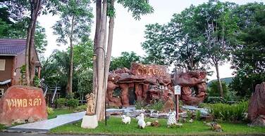 Yoko River Kwai Resort