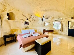 Yoko River Kwai Resort