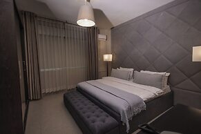 Ankars Suites & Hotel