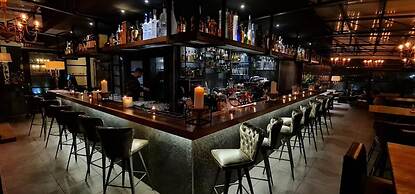 Ankars Suites & Hotel