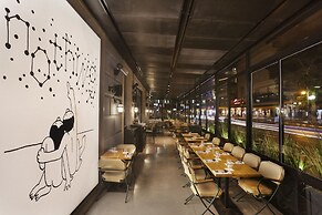 Jacob Samuel by Prima Hotel