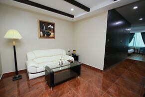 Park Regis Lotus Hotel