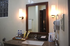 Costa Palawan Resort