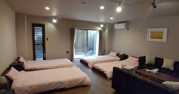 Guest House WA - Hostel