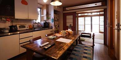 Guest House WA - Hostel