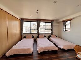 Guest House WA - Hostel