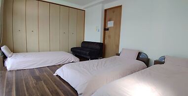 Guest House WA - Hostel