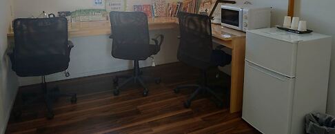 Guest House WA - Hostel