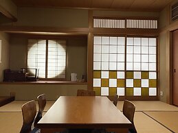 Guest House WA - Hostel