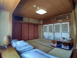 Guest House WA - Hostel