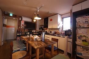 Guest House WA - Hostel