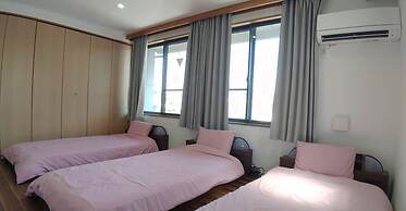 Guest House WA - Hostel