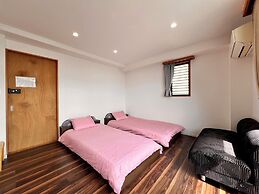 Guest House WA - Hostel