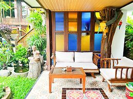 Pao Come Boutique House