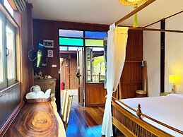 Pao Come Boutique House