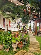 Pao Come Boutique House