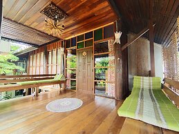Pao Come Boutique House