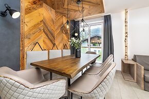 24 by AvenidA - Mountain Hotel