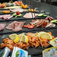 24 by AvenidA - Mountain Hotel