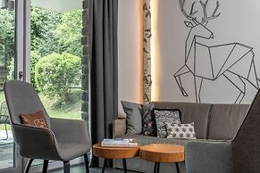 24 by AvenidA - Mountain Hotel