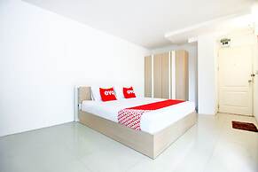 Capital O 411 Grandview Condo 15