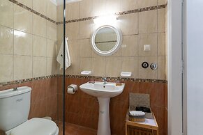 Denise Studios & Apartments