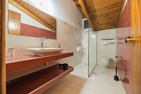 Denise Studios & Apartments