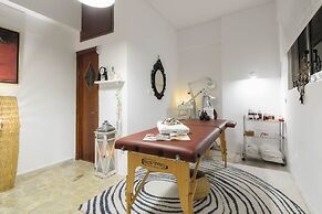 Denise Studios & Apartments