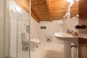 Denise Studios & Apartments