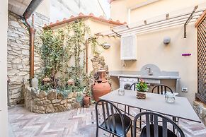 Giglio Apartments by Mmega