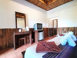 Lanta Whiterock Resort