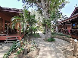 Lanta Whiterock Resort