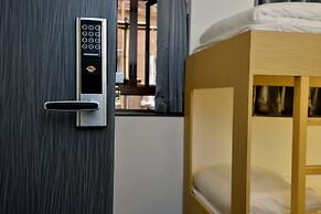 Atlas GuestHouse & Backpackers