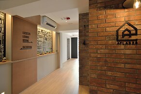 Atlas GuestHouse & Backpackers