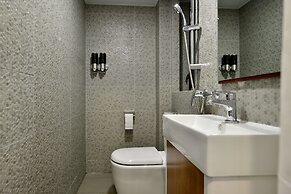 Atlas GuestHouse & Backpackers