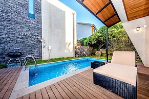 Arts Spa & Poolvilla