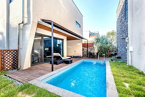 Arts Spa & Poolvilla