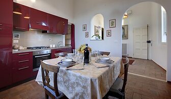 1200 Torre Donati Apartments by Mmega